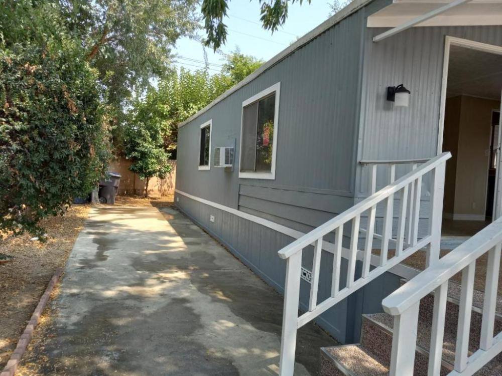 Manufactured Home Manufactured Home for sale in Riverside CA 2
